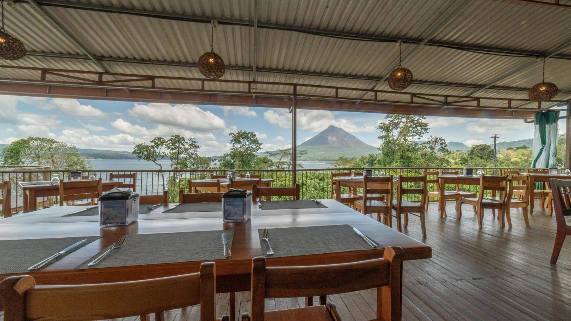 Villas Paradise Arenal Volcano Lake View El Castillo Exterior foto